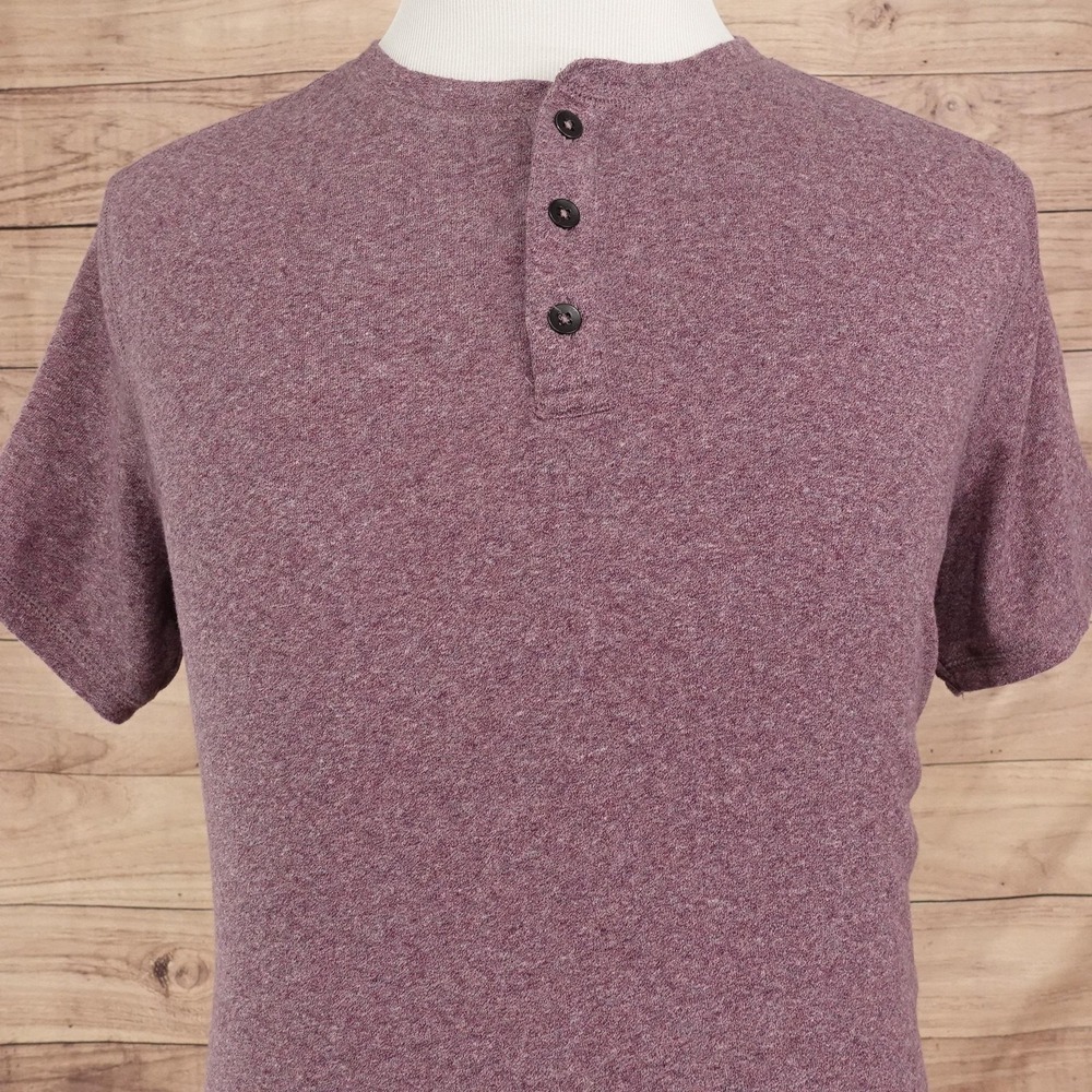 APT.9 Shirt Mens L Purple Short Sleeve Henley Tagless Premier Flex Tee T-Shirt